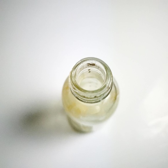 Vintage | Johnsons American Anodyne Liniment - Picture 3 of 7